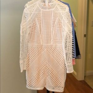 lace overlay long sleeve dress